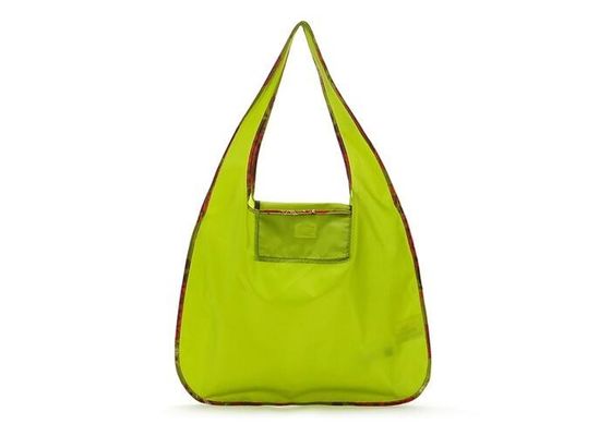 Environmentally friendly outdoor Polyester portable shopping bag green color with handles